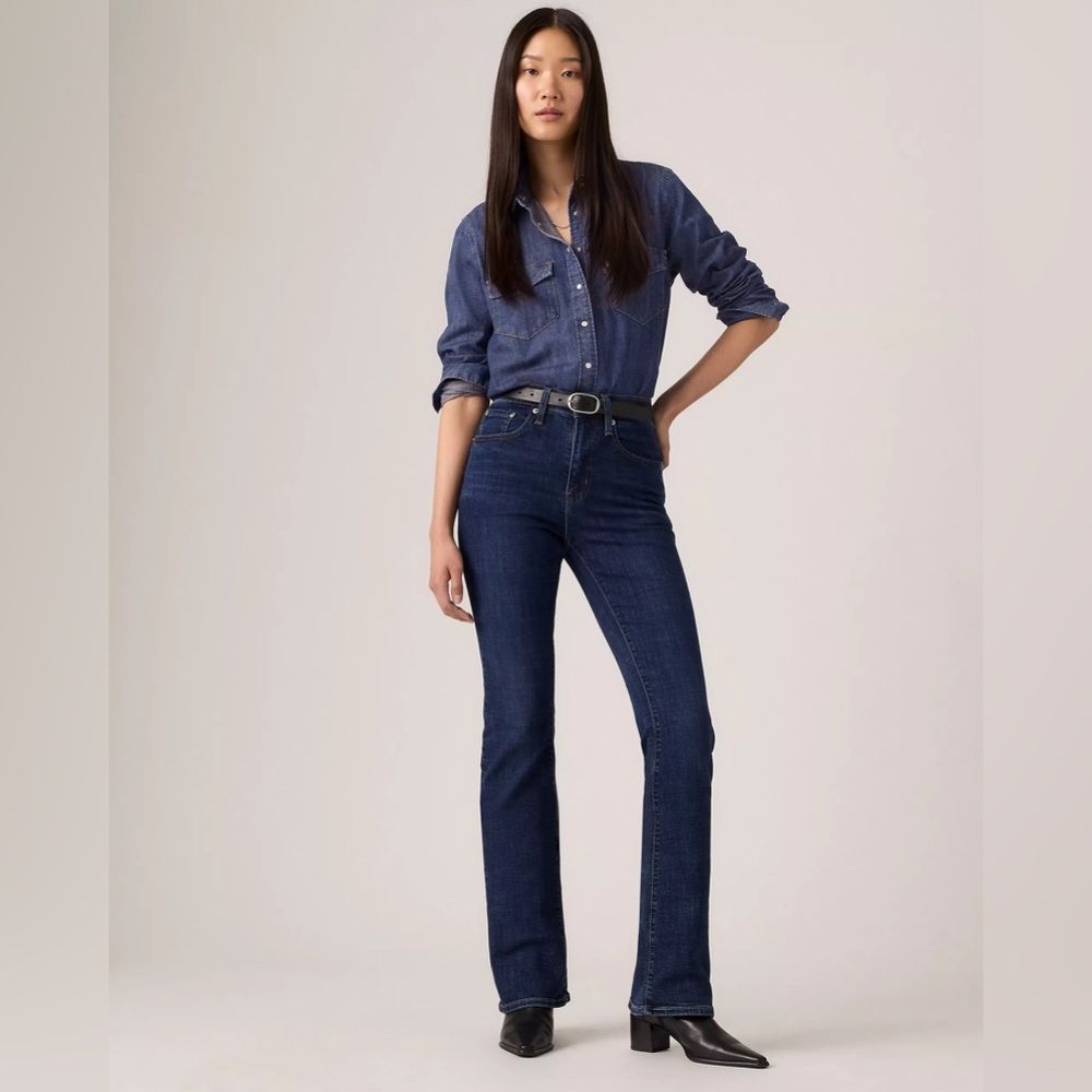 Levi’s 725 Women’s High Rise Boot Cut Denim Jeans Size 22w Plus Size Euc